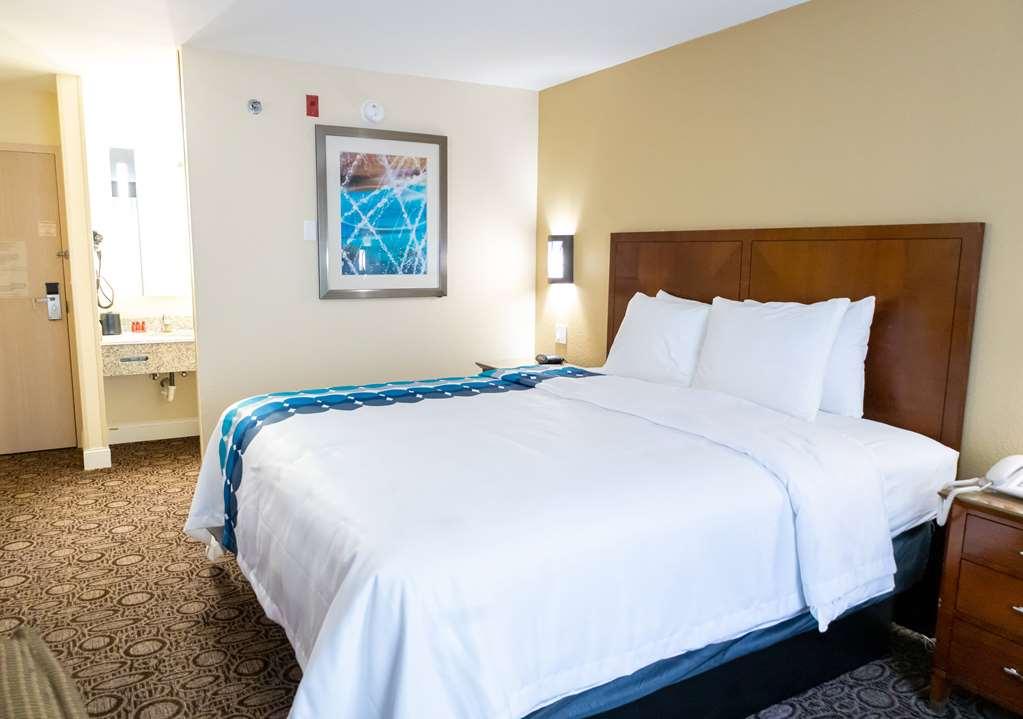 Baymont By Wyndham College Park Atlanta Airport South Hotell Rum bild