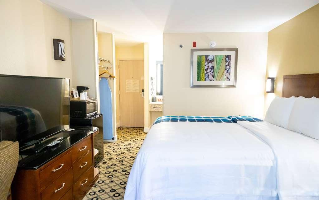 Baymont By Wyndham College Park Atlanta Airport South Hotell Rum bild