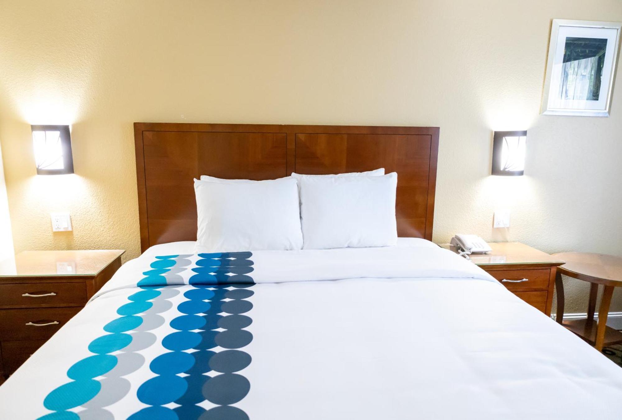 Baymont By Wyndham College Park Atlanta Airport South Hotell Exteriör bild